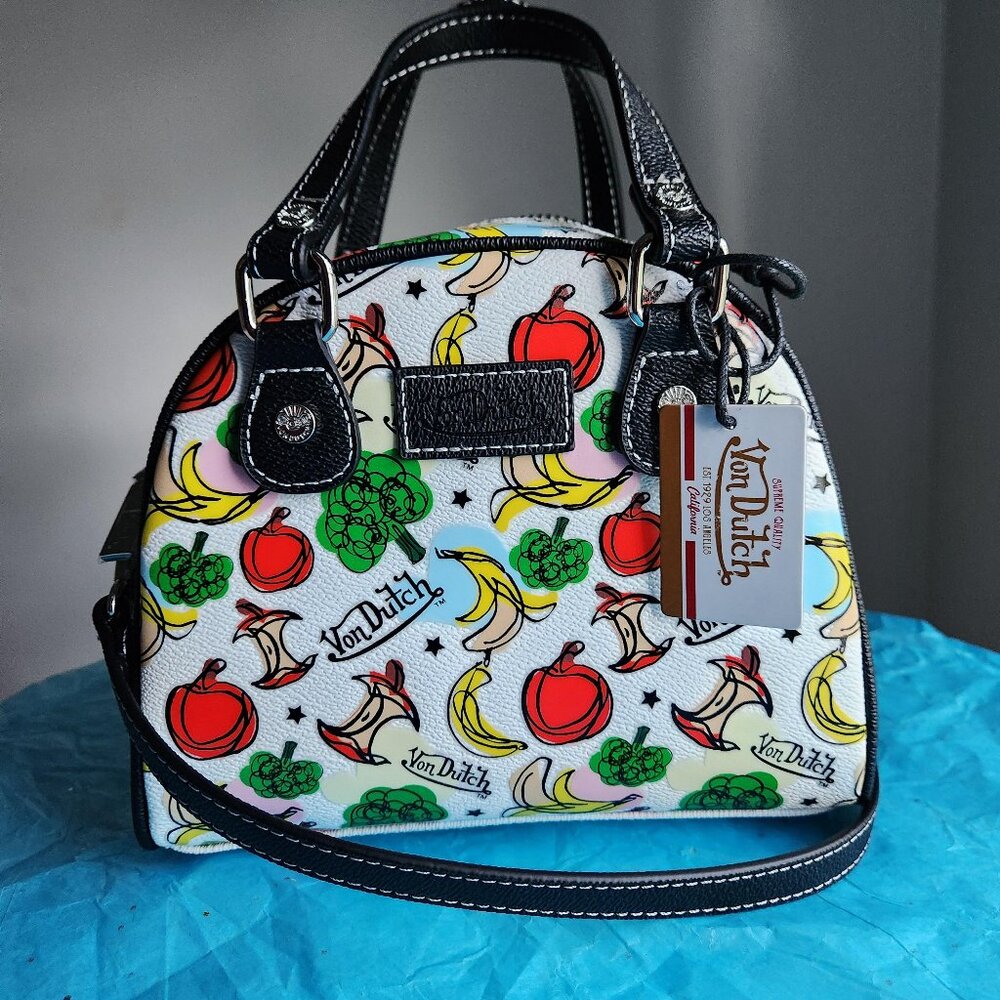 Von Dutch *NWT* Bowling Bag w/detachable strap - Picture 1 of 8